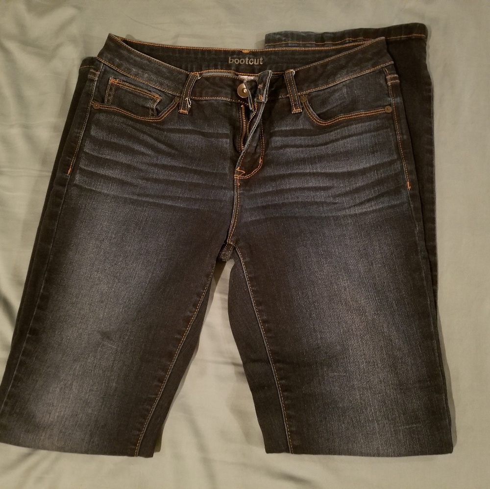 Boot cut jeans